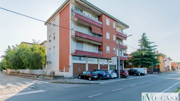 2 bedroom apartment for sale in Cassano Magnago