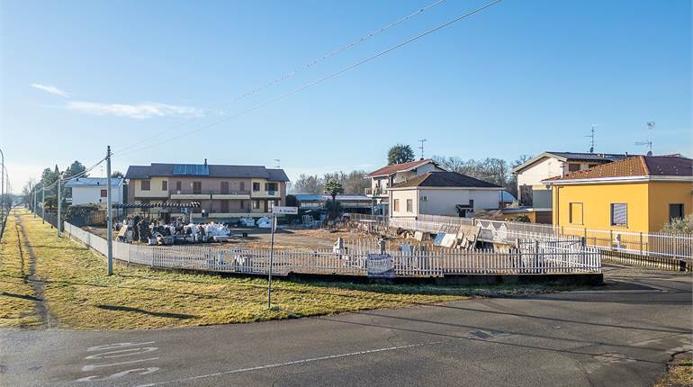 Sites / Plots for Development for sale in Vanzaghello