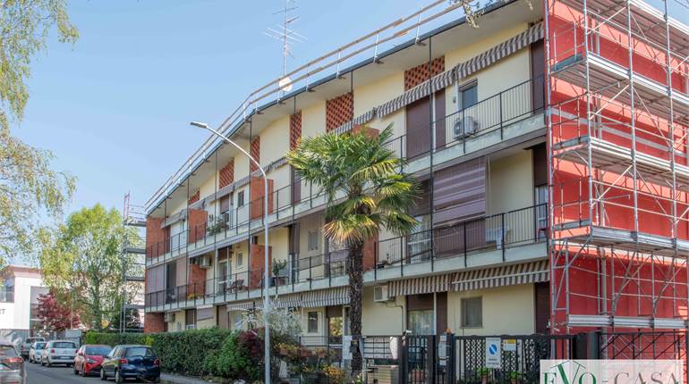 Tre locali con box libero subito