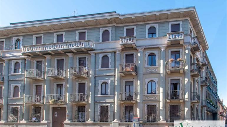 Monolocale al piano terra in centro