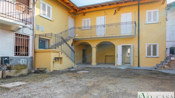 1 bedroom apartment for sale in Vanzaghello