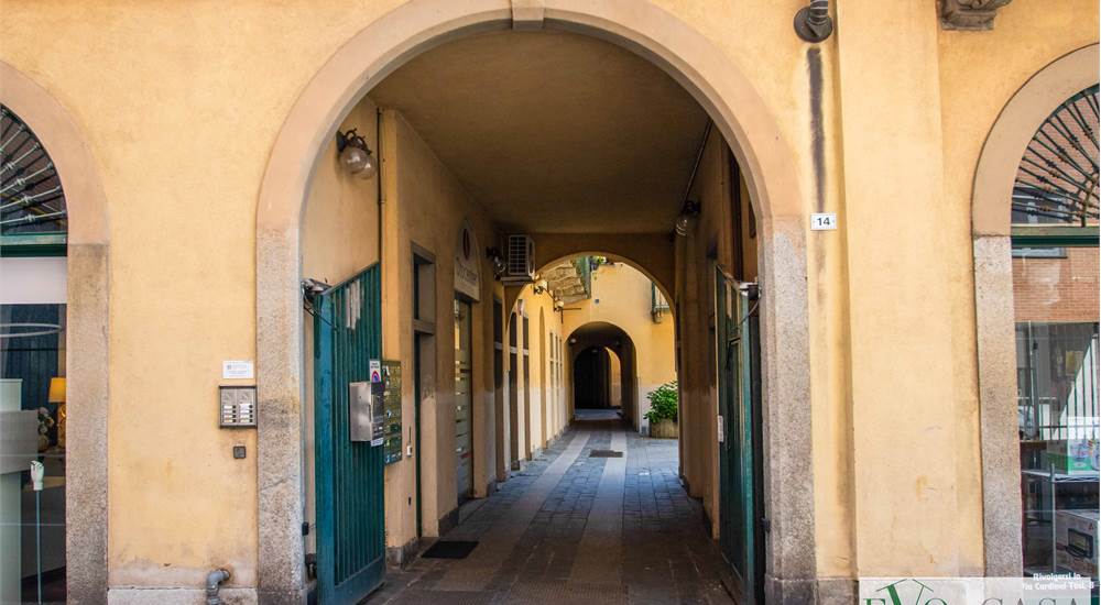 Ingresso Via Roma